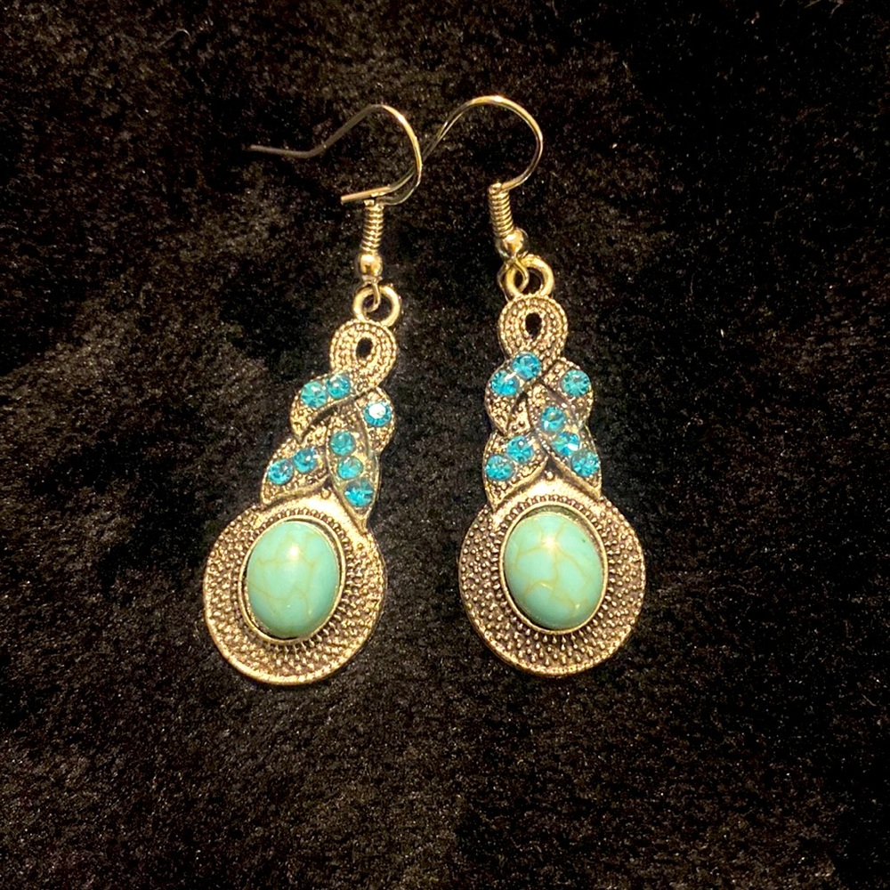 🛍3/10$ Lovely Turquoise Earrings